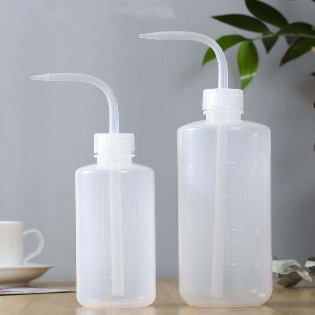 Plastic Safety Squeeze Bottle Narrow Pointed Mouth Safe And Compact Large Capacity Widely Appliance