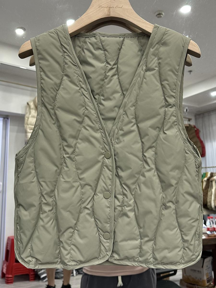 

Легкий пуховик, жилет женский короткий маленький жилет 2024 года, осенний новый продукт, иностранный стиль, маленький жилет на утином пуху, внутренний XXL