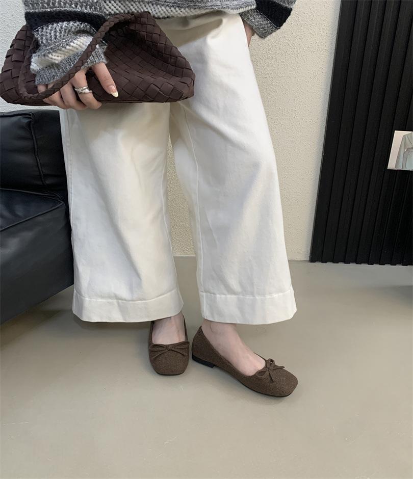 Gentle and cute flat-soled ballet shoes women's shoes 2025 spring evening breeze temperament red with skirt shallow mouth single shoes