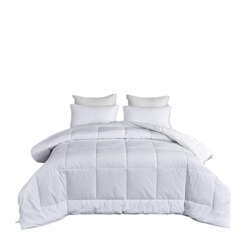 Ruimian White All-Season Cotton Quilt