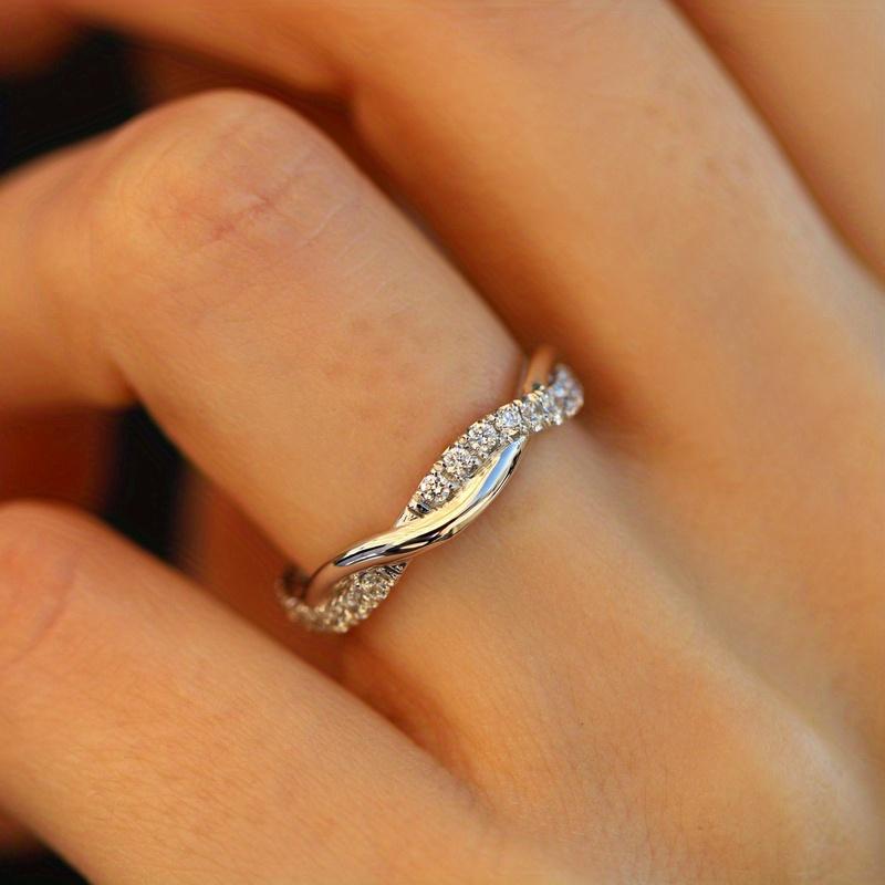 

1 Elegant Women s Fashion Engagement Ring, Sparkling Comfortable Jewelry for Daily Wear, Hypoallergenic Gift Perfect for Christmas, New Year, Valentin Size 5 белый