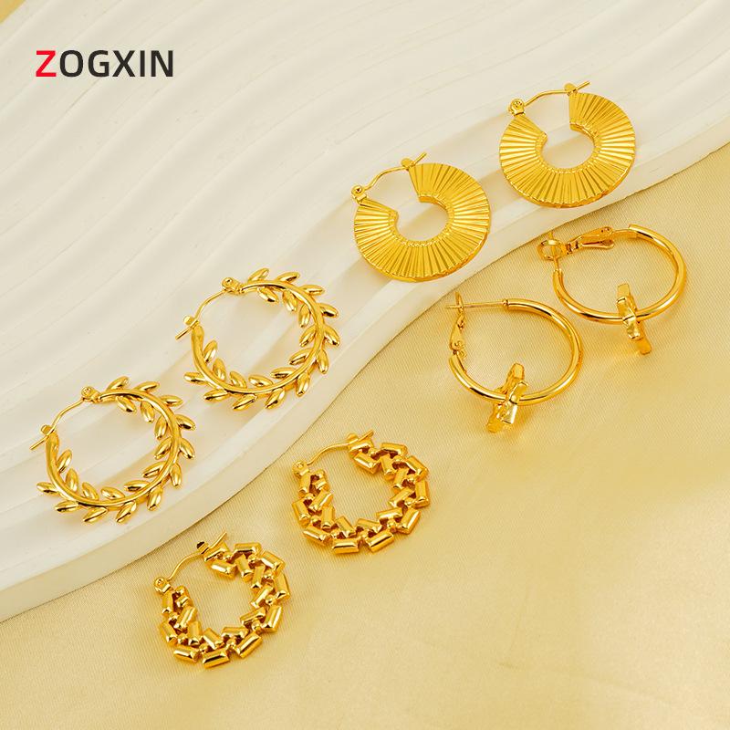 

2023 Trendy Retro Star Hoop Earrings - Titanium Steel, European and American Style for Women