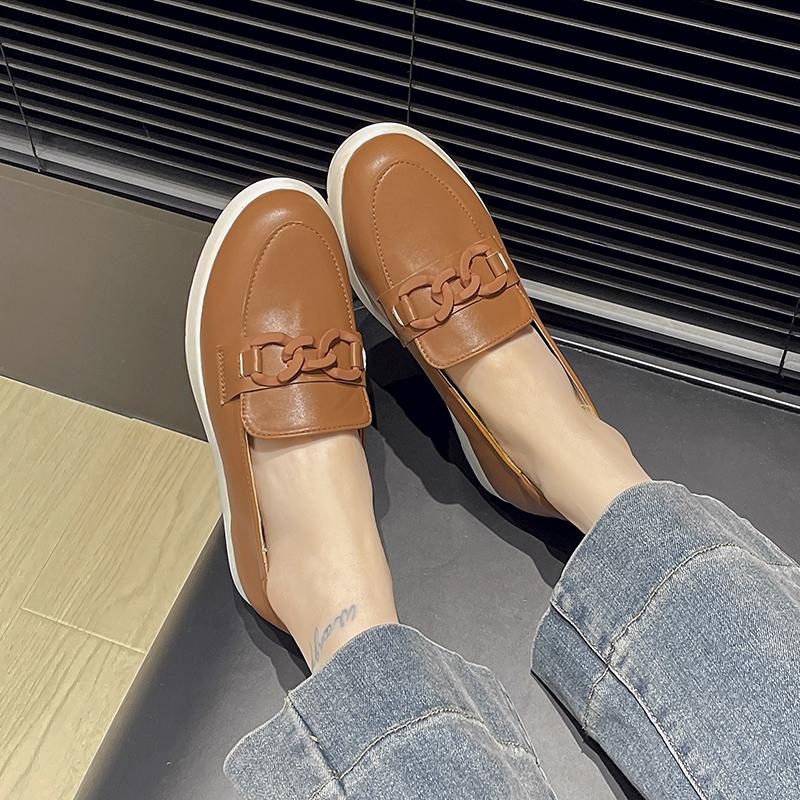 Plus Size Single Shoes Women's Autumn New Round Toe Deep Mouth Metal Chain Platform Casual Landslide Heel Loafers