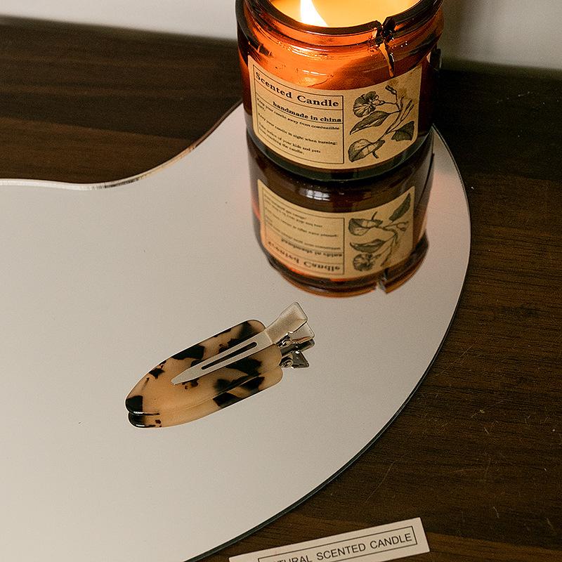 

Korean Style Gradient Acetate Hair Clip - Seamless Fairy Bangs Accessory