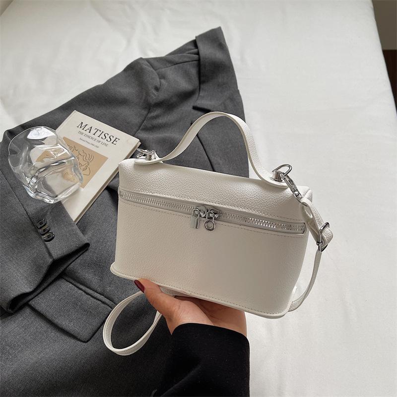 

Mini fashion women s bag portable lunch box bag new Pu messenger bag shoulder bag niche design soft leather