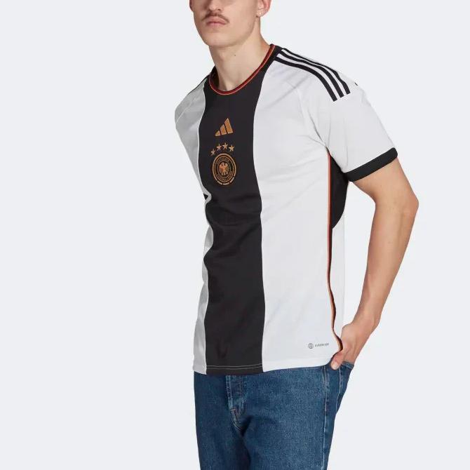 Adidas Striped Crew Neck Slim Fit Long Sleeve Soccer Shirt Men tops White HF1473