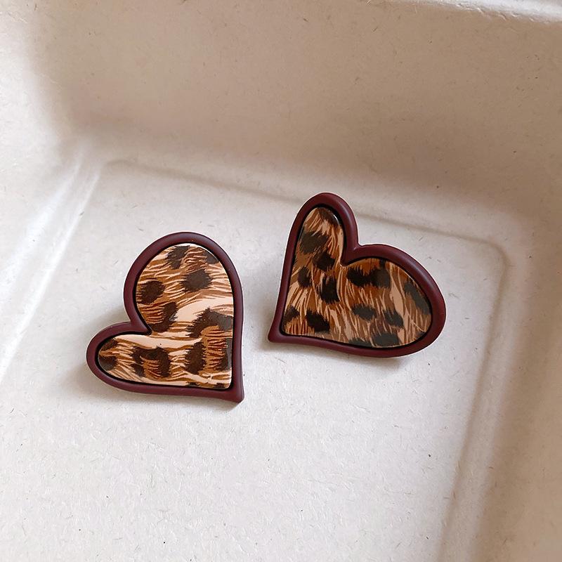 Love Geometric Artificial Tiger's Eye Stone Stud Earrings Retro Maillard Earrings Light Luxury Earrings
