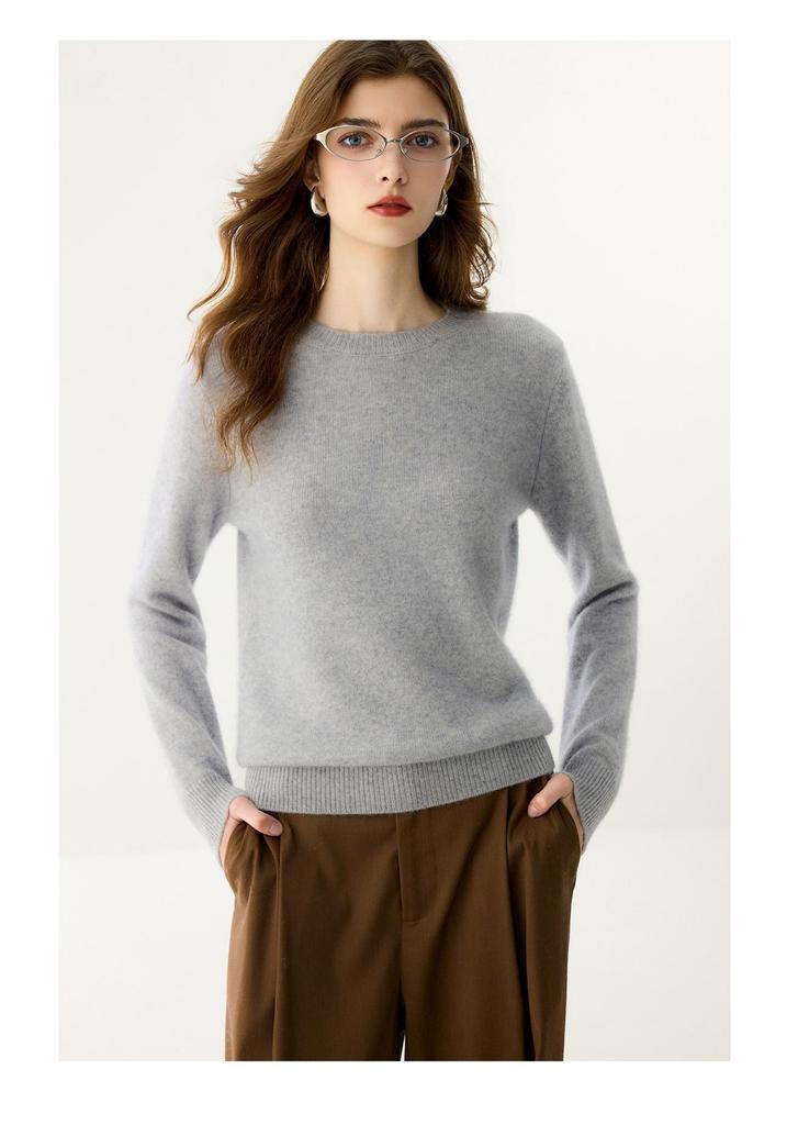 Women's Round Neck Cashmere Sweater - Solid Color, Thick Base Layer, Long Sleeves for Autumn/Winter