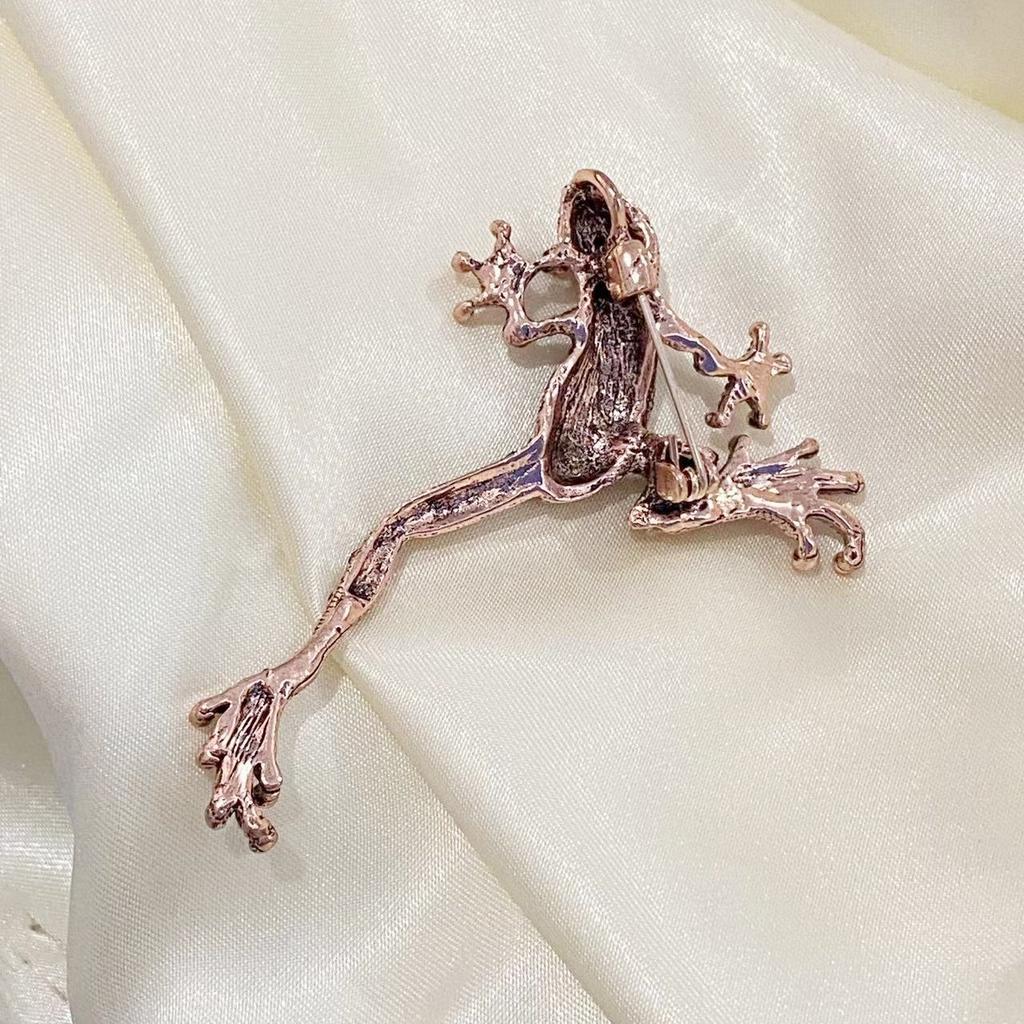 Fashion Vintage Personality Gecko Lizard Brooch Ladies Brooch Accessories Gothic Clothing Pin Accessories