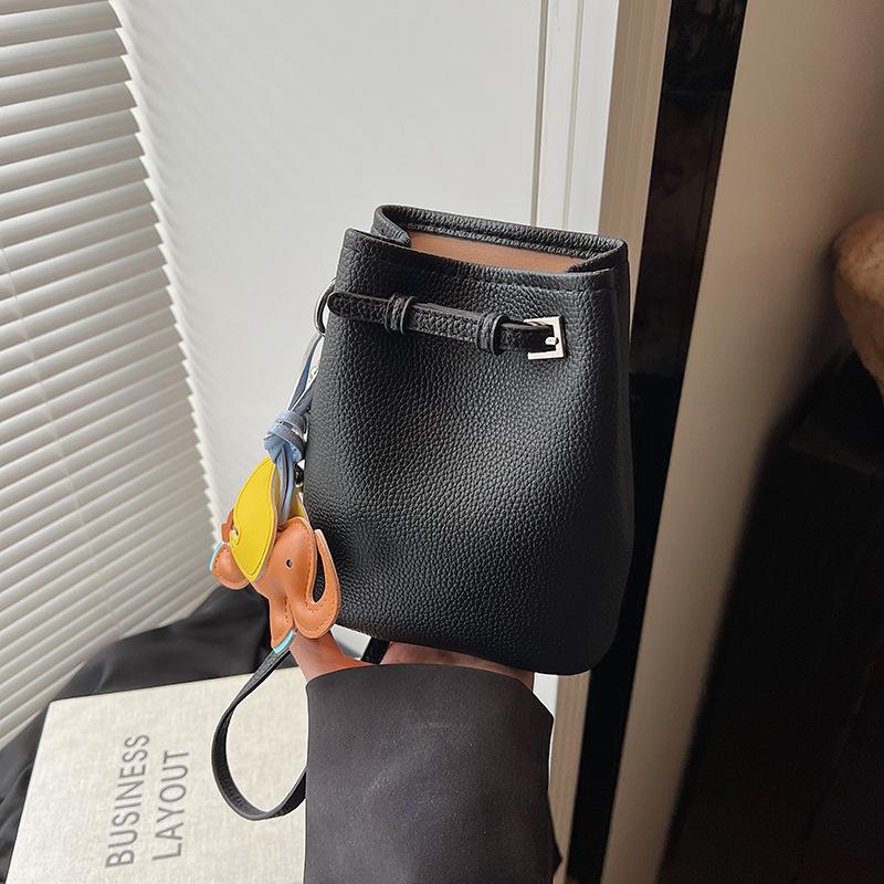 

Новая сумка для поездок, универсальная, женская, модная, большой вместимости, на плечо, сумка-мессенджер No pendant чёрный