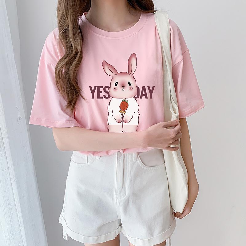 Maternity Summer Nursing Tee: Stylish & Comfortable Short-Sleeve Breastfeeding Top