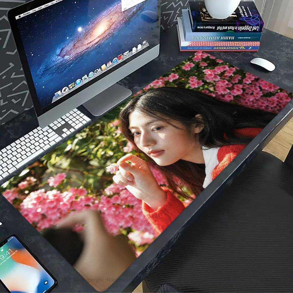 Korean Celebrity S-Shin Eun Soo Mousepad Non-slip Suitable For Office Computers Laptops E-sports Game Desk Mats XXL Keyboard
