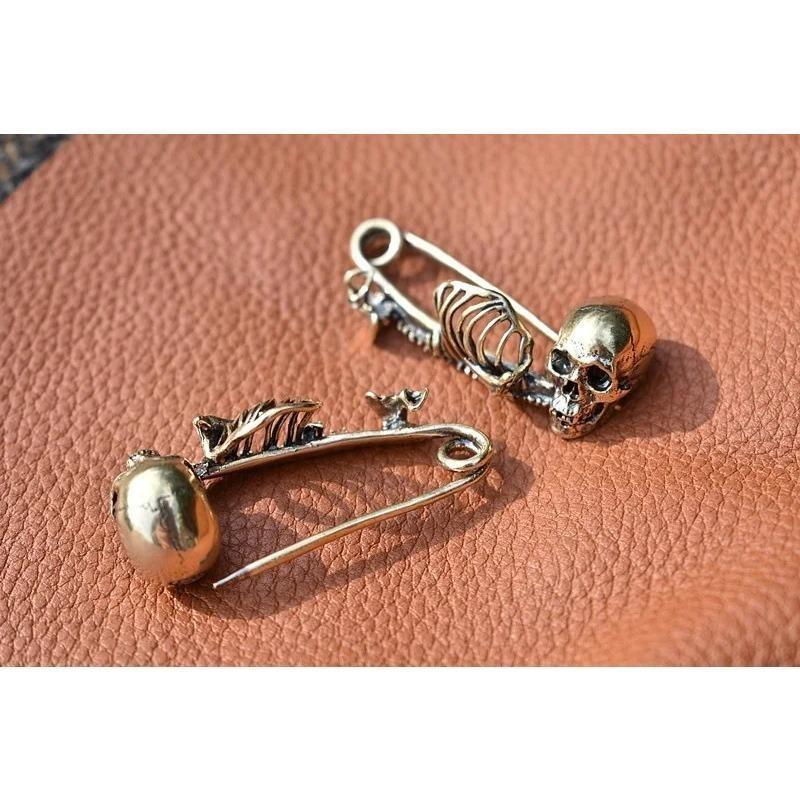 Creative Dark Vintage Skull Safety Brooch Blanket Scarf Sweater Pin Halloween Retro Jewelry Accessories Clothes Decor Goods