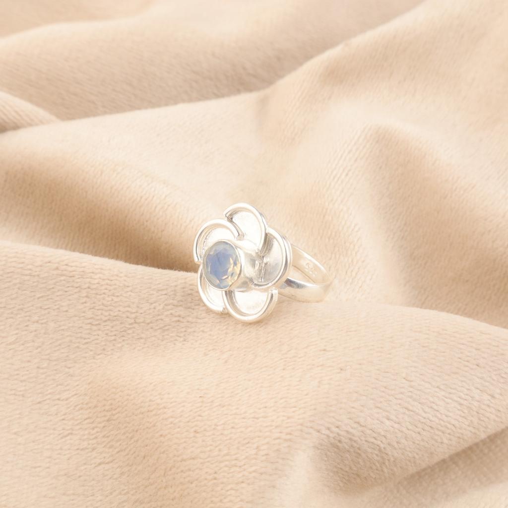Round Milky Opal Stone 925 Sterling Silver Wedding Eternity Engagement Gift Ring RR-51-14