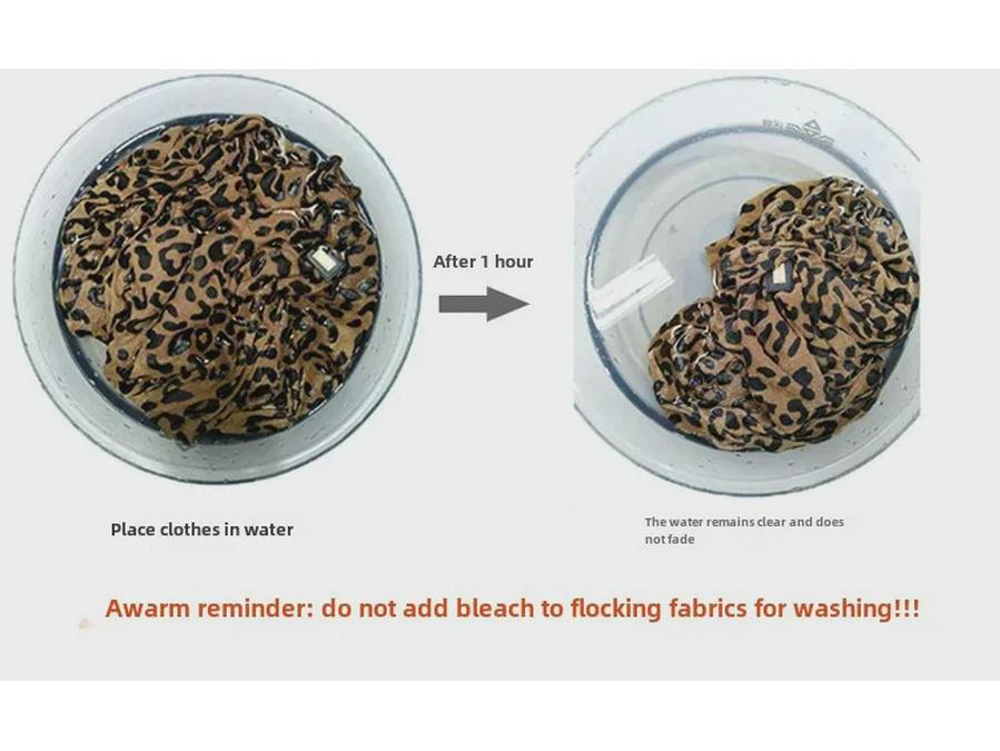 Damen-T-Shirt mit Leopardenmuster und schmaler Passform im Herbst 2024 aus Netzstoff – dünner, lässiger Trend mit halbhohem Kragen.