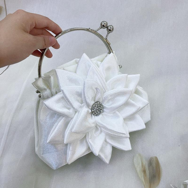 

New retro flower dinner bag bridal bag crossbody portable makeup lipstick small bag with dress women s bag белый
