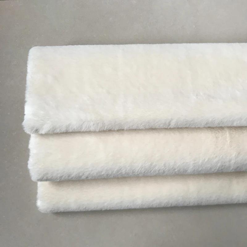 Short Plush Fabric Fur By The Meter for Pillowcases Clothing Sewing High-grade Soft Imitation Rabbit Hair Cloth Plain Thickened