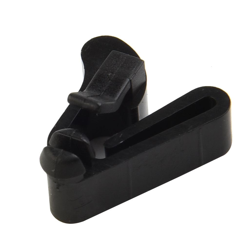 1pcs RETAINING CLIP BPX700010 Black FUEL FLAP LATCH