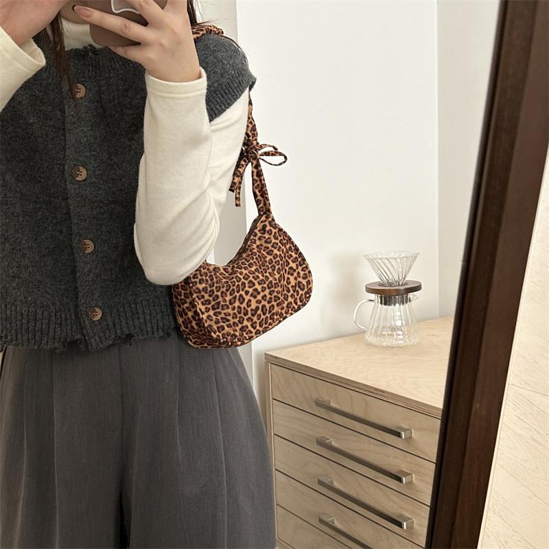 Stylish Large Capacity Leopard Print Canvas Tote Bag For Women With Unique Design In Brown And Black