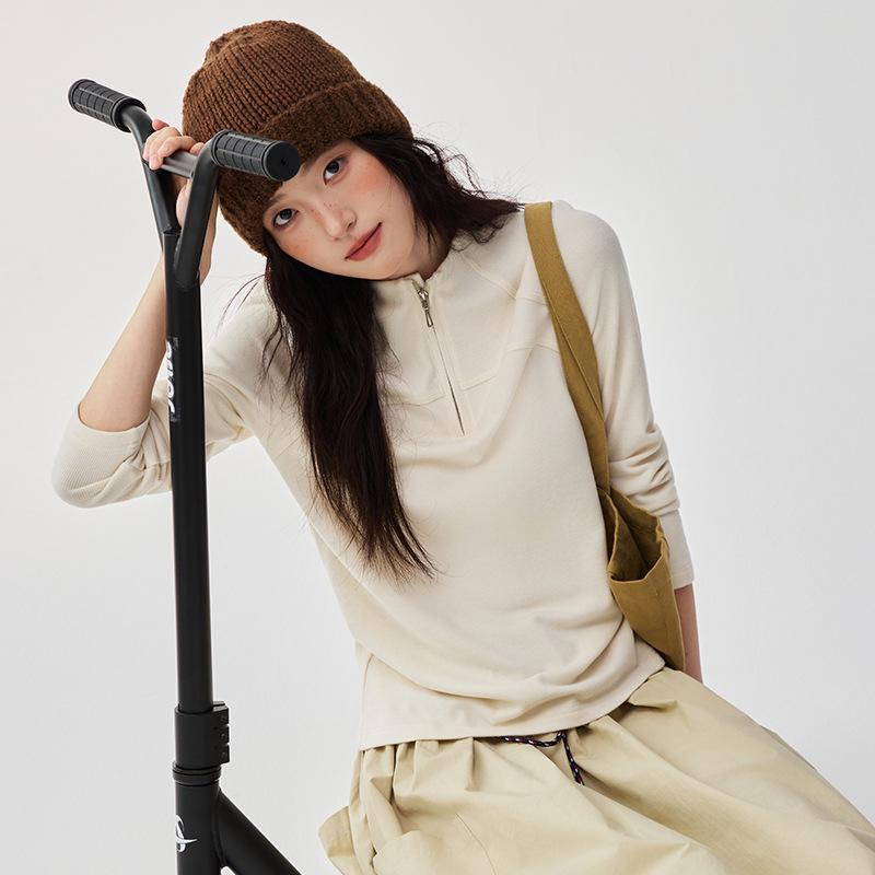 Women's Waist-Cinched Half-Zip Fleece Sweatshirt - Slimming Stand Collar Outerwear for Autumn/Winter