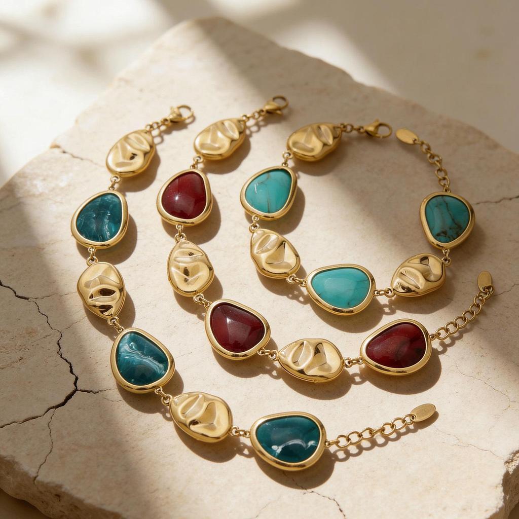 18K Gold-Plated Stainless Steel Water Drop Resin Bracelet: European & American Stylish Luxury Fashion Accessory