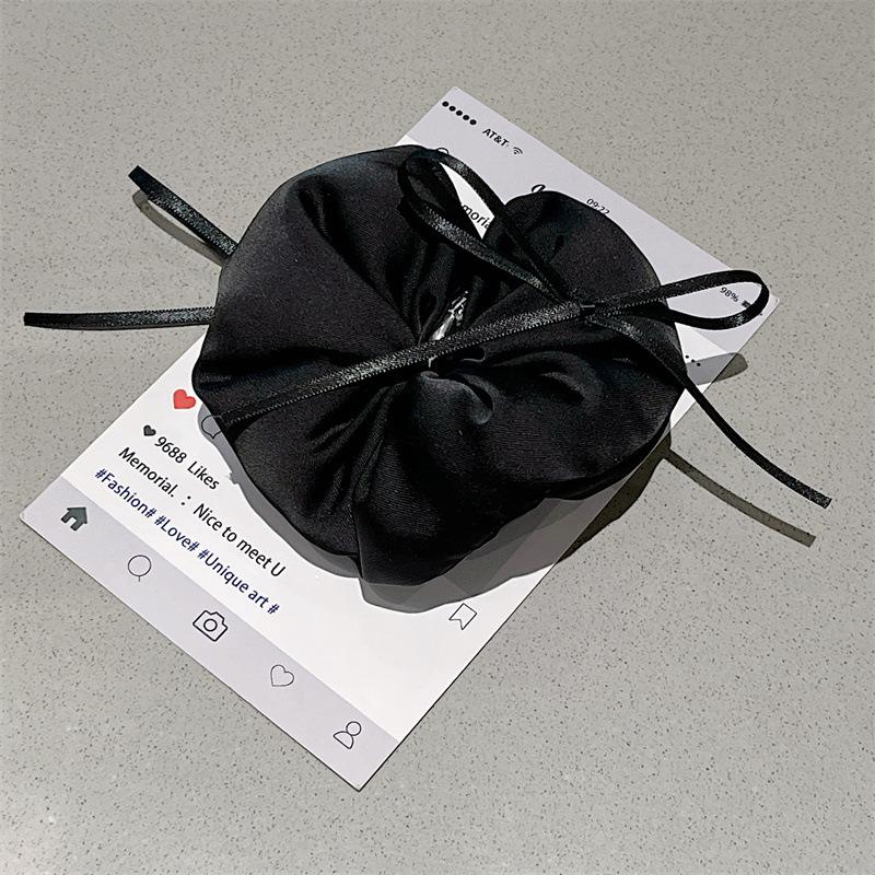 Luxurious Bowknot Dark Background Case for iPhone 17/16 Pro Max/15/14