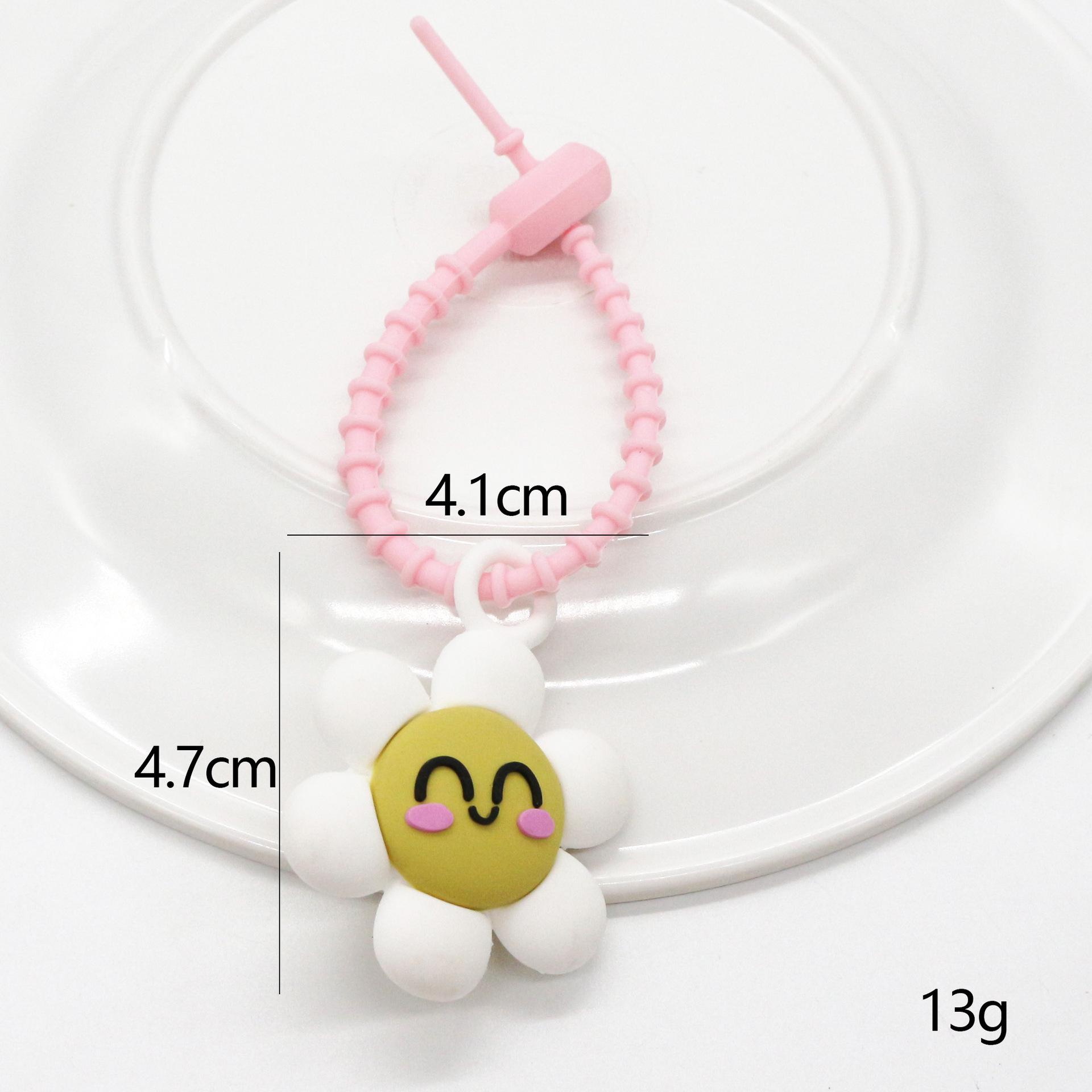 Creative Silicone Cartoon Flower Keychain Pendant - Cute Accessory Charm
