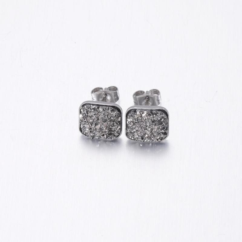 Women’s Crystal Cluster Rhinestone Stud Earrings - Square Concave-Convex Design, Star Style