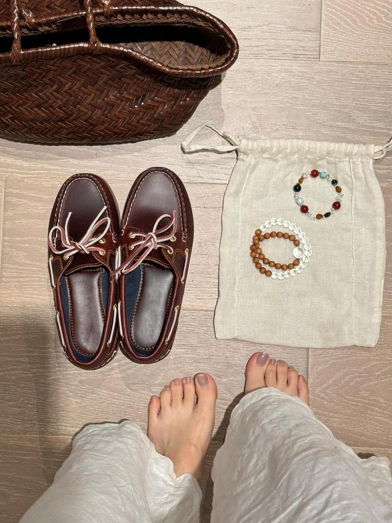 Early Autumn New Round Head Lace-up Flat Bottom Women's Leather Retro Versatile Single Shoes Doudou Shoes