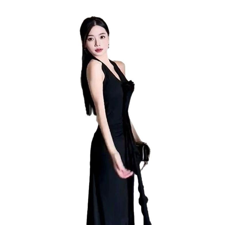 Elegant Red Halter Neck Backless Waist-Cinched Summer Dress for Women