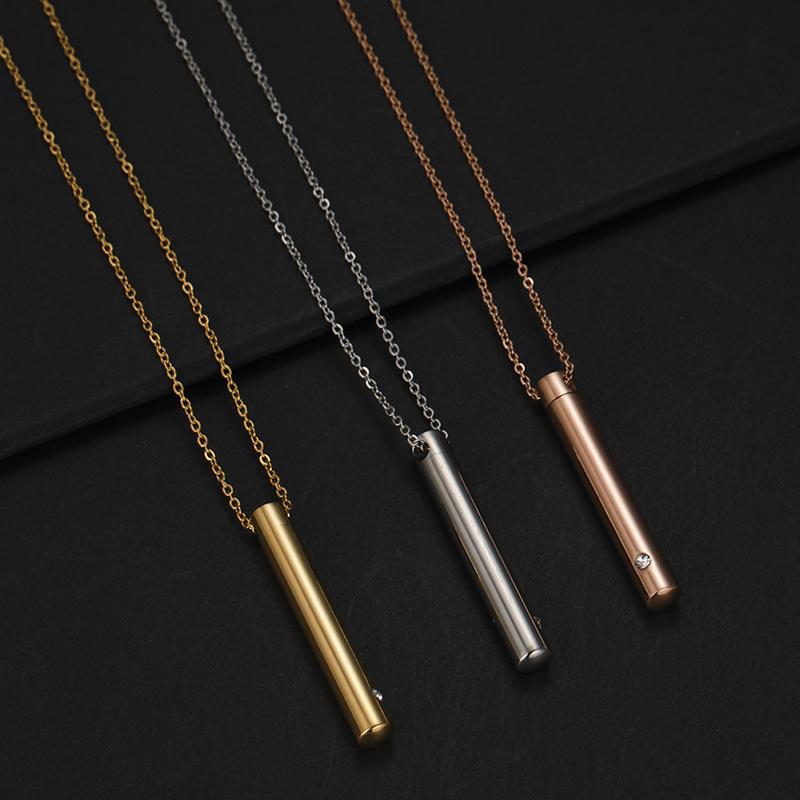 Collana minimalista cilindrica in acciaio inossidabile per uomo e donna, collana alla moda adatta per l'uso quotidiano, gioielli, regali