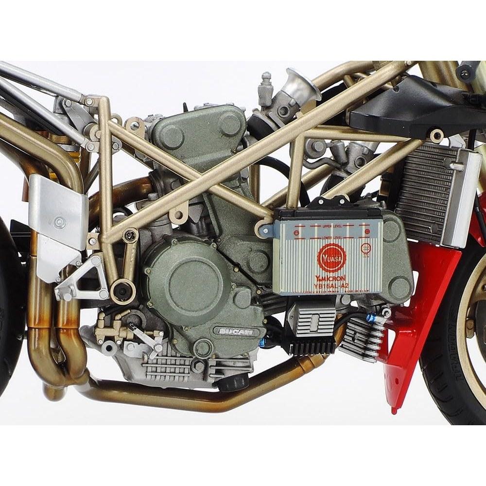 Tamiya 1/12 Motorcycle Series No.68 Ducati 916 Plastic Model Kit 14068