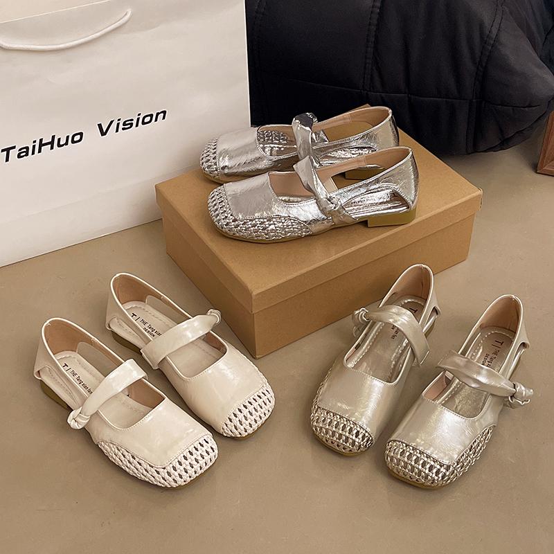 Fashion Women's Shoes 2025 New Flat Round-headed Sandals Low-heeled Hollow Breathable Fashion Soft-soled Baotou Sandals Zapatos De Mujer