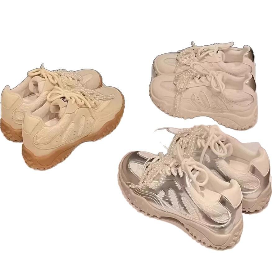 Forrest Gump shoes 2025 new fashion versatile comfortable pearl retro niche platform Korean version with skirt white shoes