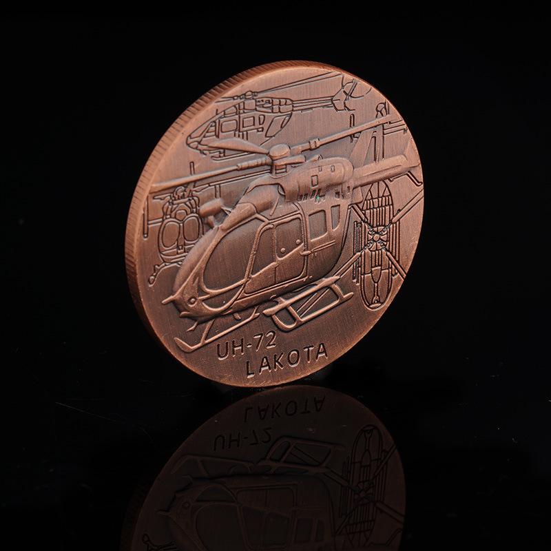 UH-72 Helicopter Commemorative Badge, LAKOTA Military Badge, Copper, Small Gift, Collection, Creative Gift, Ornament 40*3mm