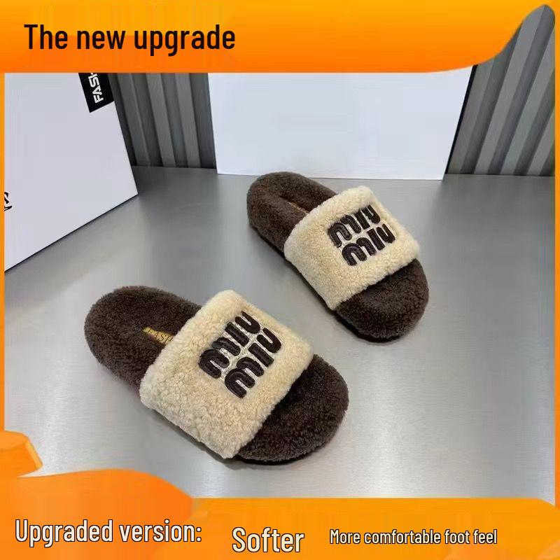 Women's Thick Sole Fuzzy Slippers - European Style, Autumn/Winter Plush Cotton Home Slippers.