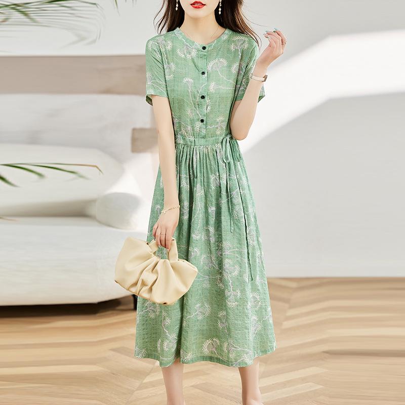 Dámské letní 2025 květinové bavlněné lněné šaty - Krátký rukáv, zeštíhlující pas, dlouhá délka, omlazující, módní ležérní oblečení pro matky