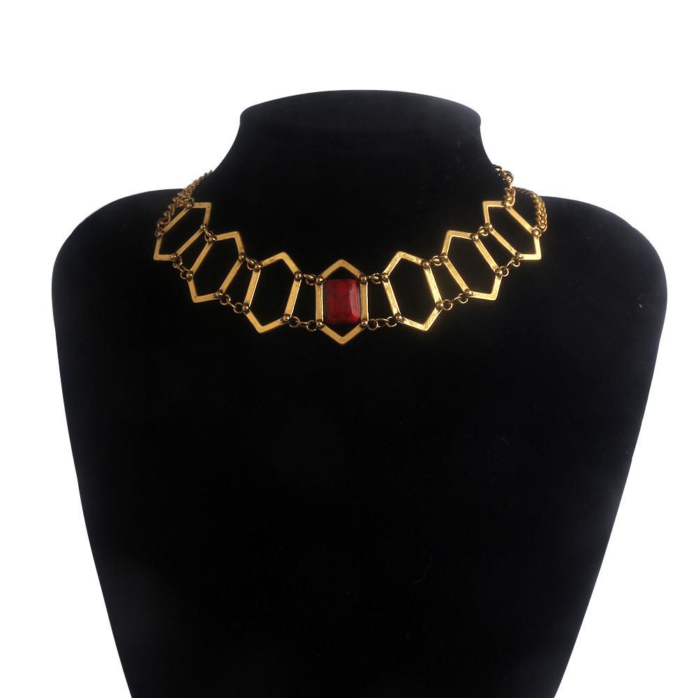 Melisandre Red Robe Necklace With Ruby Pendant For Cosplay And Vintage Style