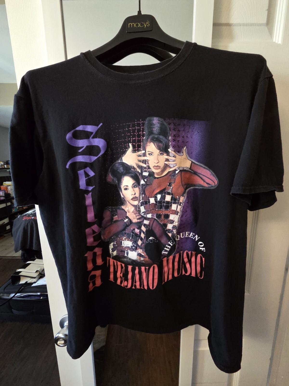 Official Selena Merchandise The Queen of Tejano Music T Shirt Black XL XXXL