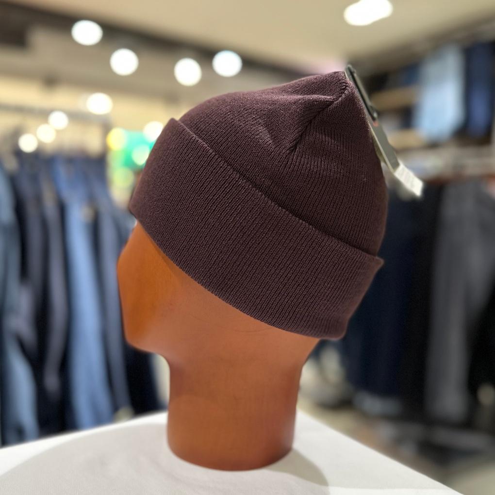 Unisex Silver Tab Logo Beanie ONE SIZE Burgundy (LD7810003)