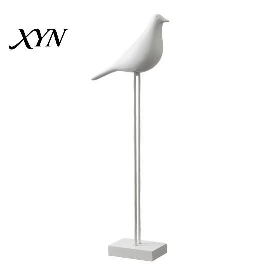 Minimalist TV Cabinet Decorations Black & White Bird Figurine, Modern Art Sculpture for Sophisticated Bedside Table Ornaments Bookshelf Office
