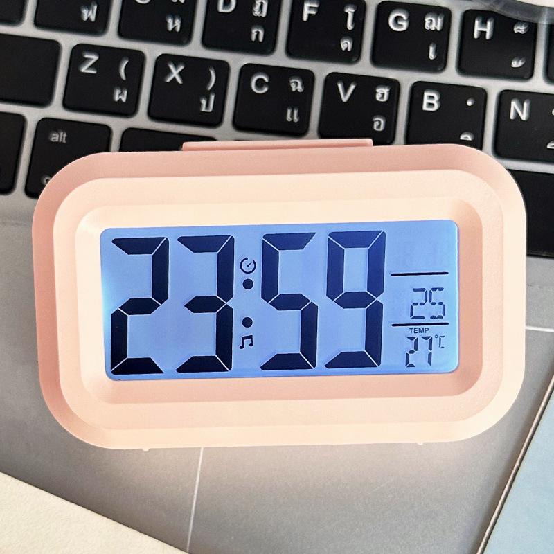 Luminous Cute Beaver Alarm Clock - Multifunctional Silent Desktop Clock with Timer for Dorms and Bedside.