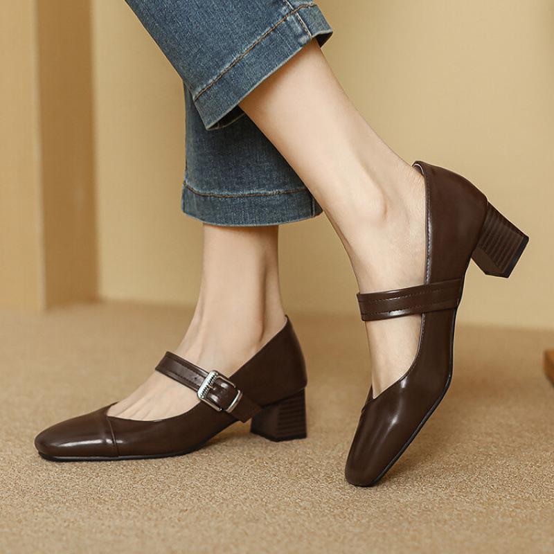 New Women's Medium-heeled Small Leather Shoes, Black Square Head, Four-season Wear, Women's Shoes, Single Shoes, Women's Feet, One Pedal, Beef Tendon