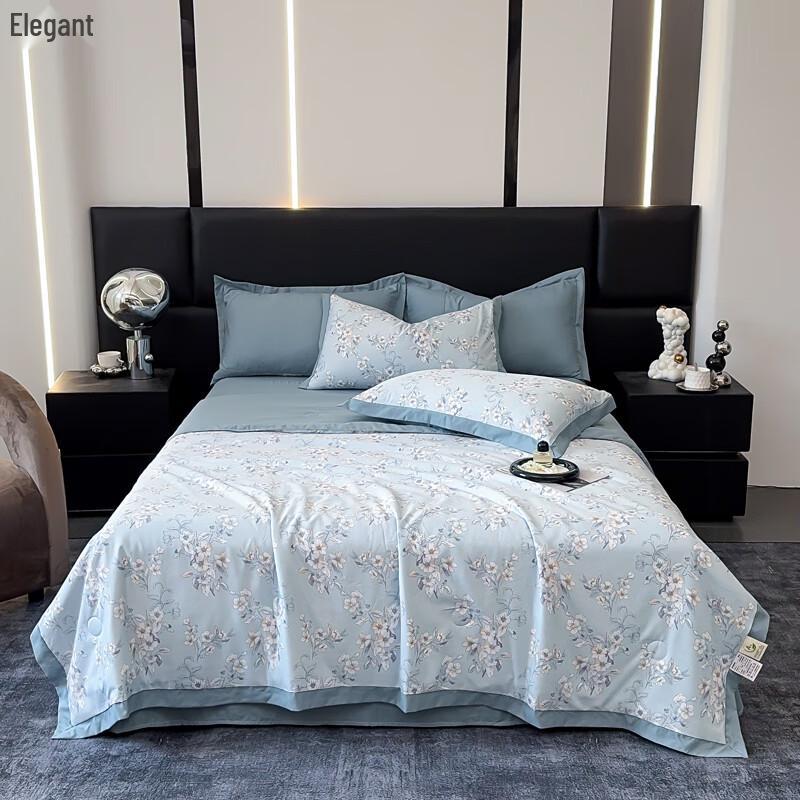 

Ice Silk Jacquard Summer Air Conditioning Quilt