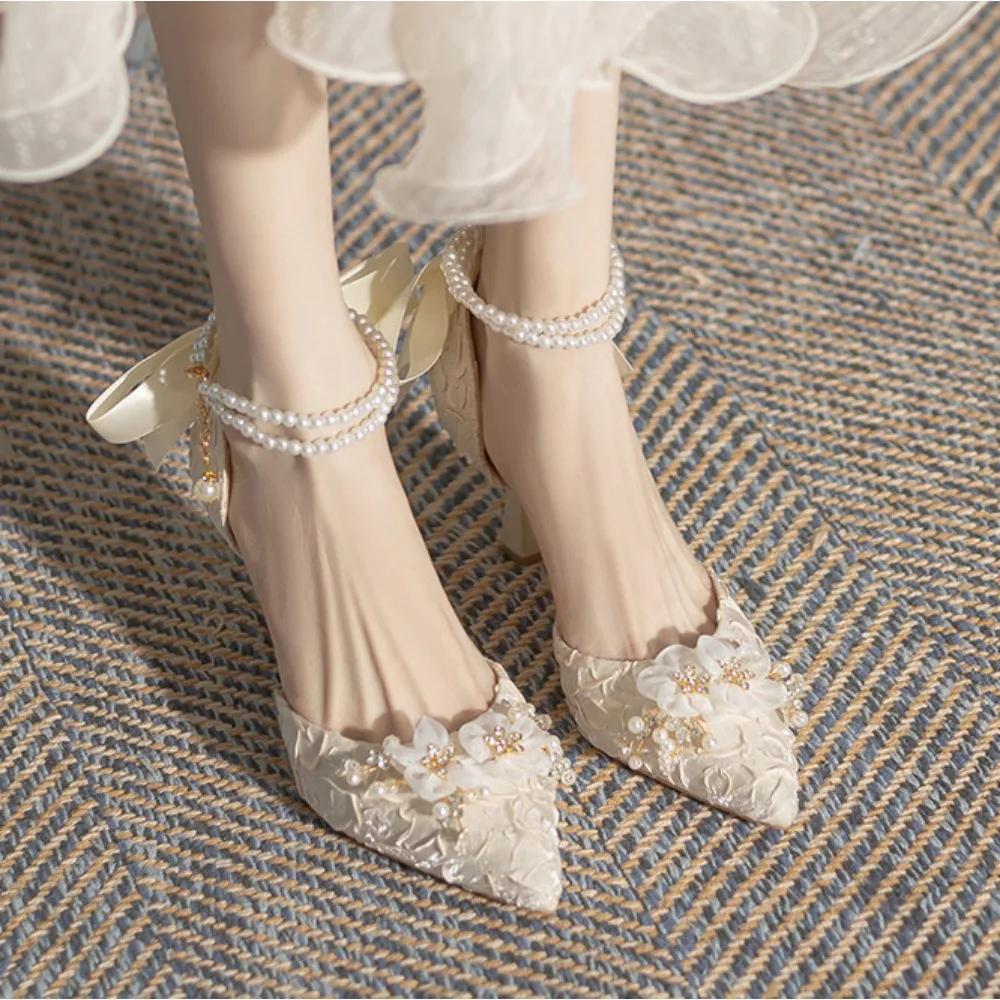 Spring and Autumn New Butterfly Bow Hollow High Heels Style Pearl Chain Pointed Princess Shoes Versatile Single Shoes for Women