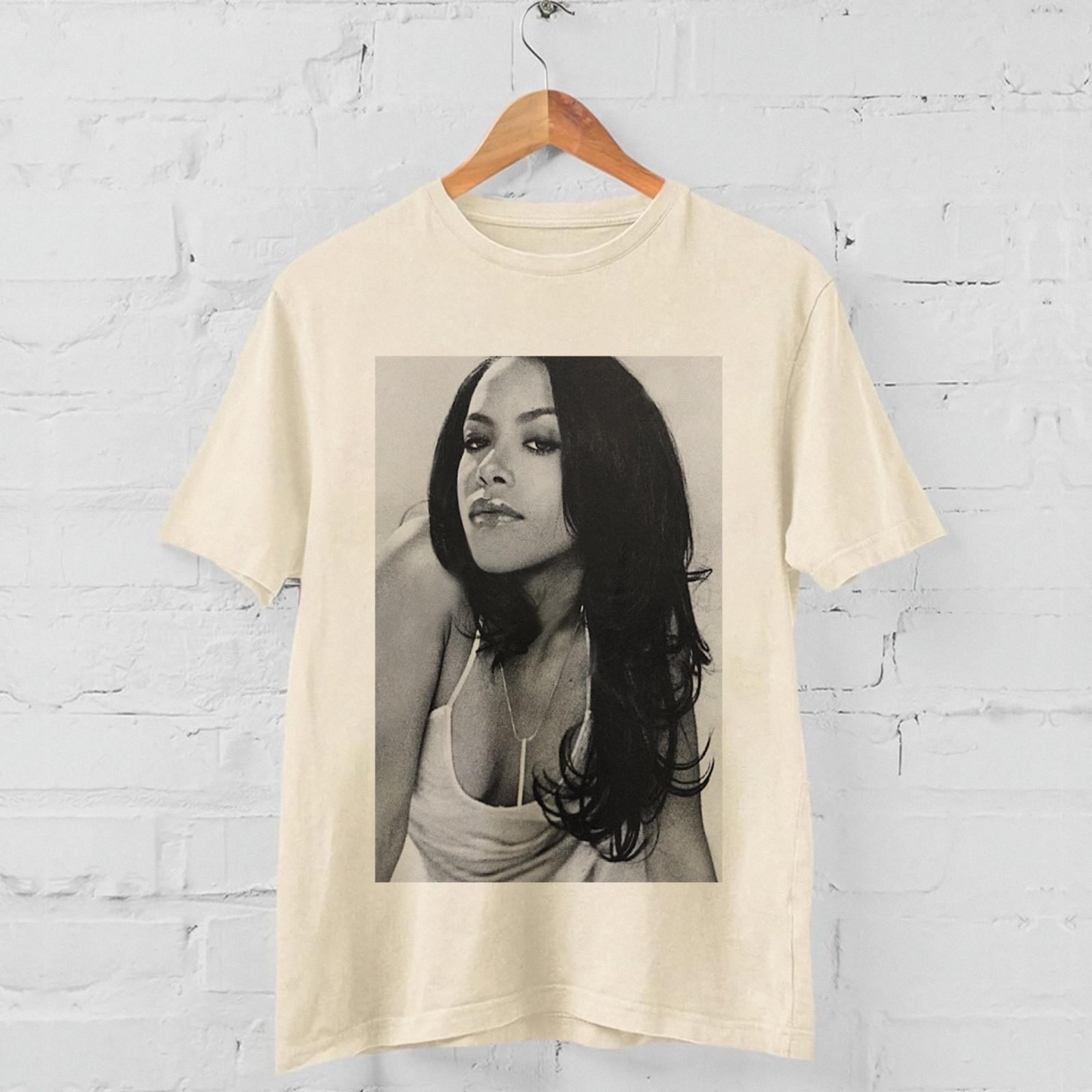 Aaliyah Vintage T Shirt Music Singer reprint digital retro cotton HA0374 Unisex T-Shirt S
