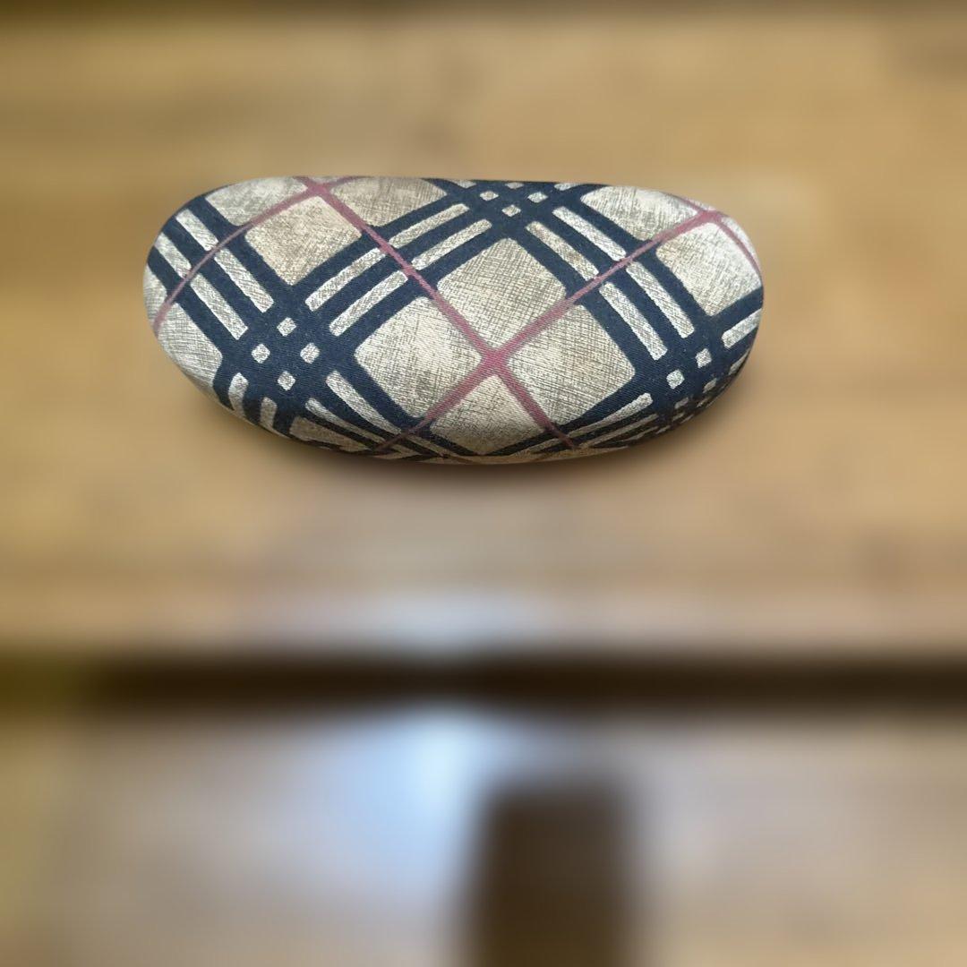 Used Burberry sunglasses with case