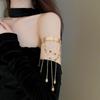 Euro-American Metal Open Armlet Bangle: Trendy Dual-Use Bracelet with Influencer Style