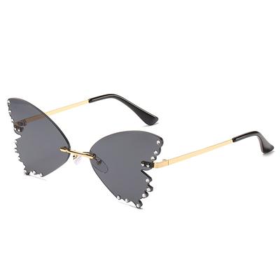 Lunettes de soleil tendance Lunettes papillon I Street Shooting Défilé Lunettes de soleil amusantes