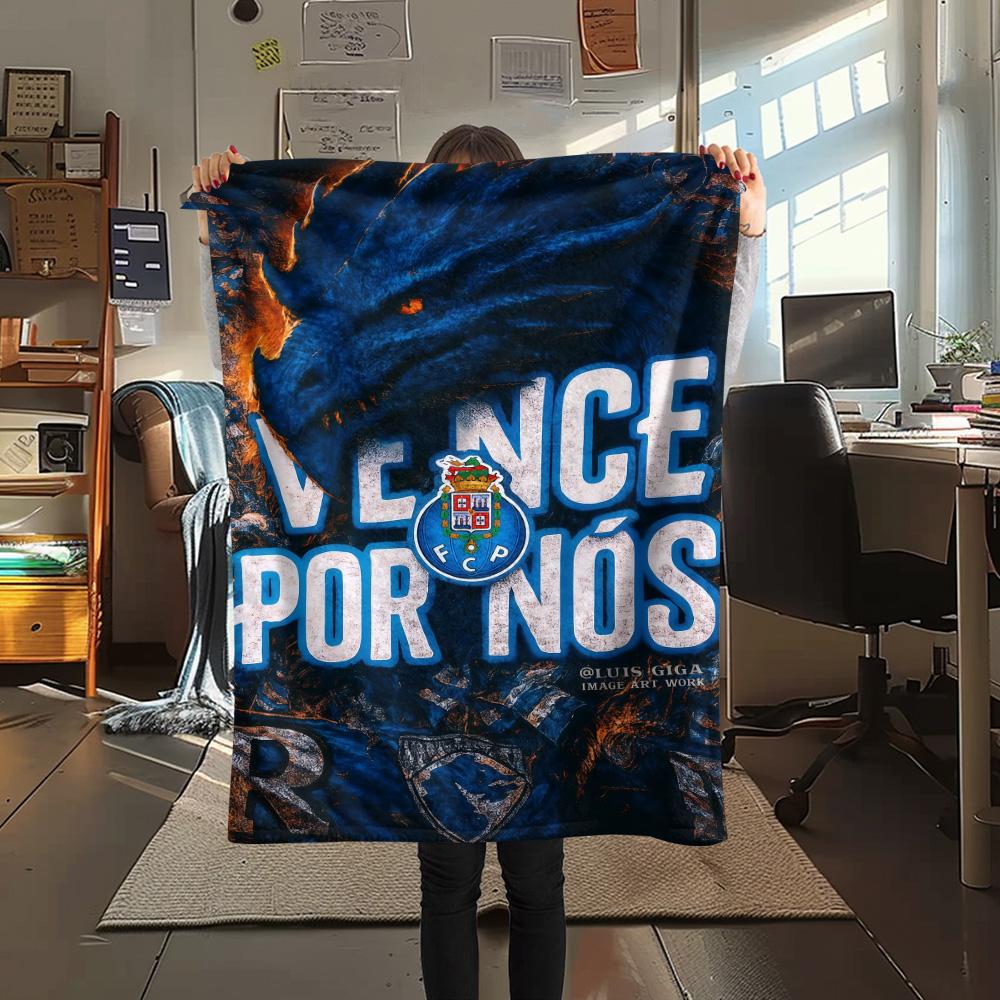 

Football logo Print FlAannel Blanket, High quality Comfortable for All Seasons, Home Decor, Warmth and Comfort 80cm x 120cm